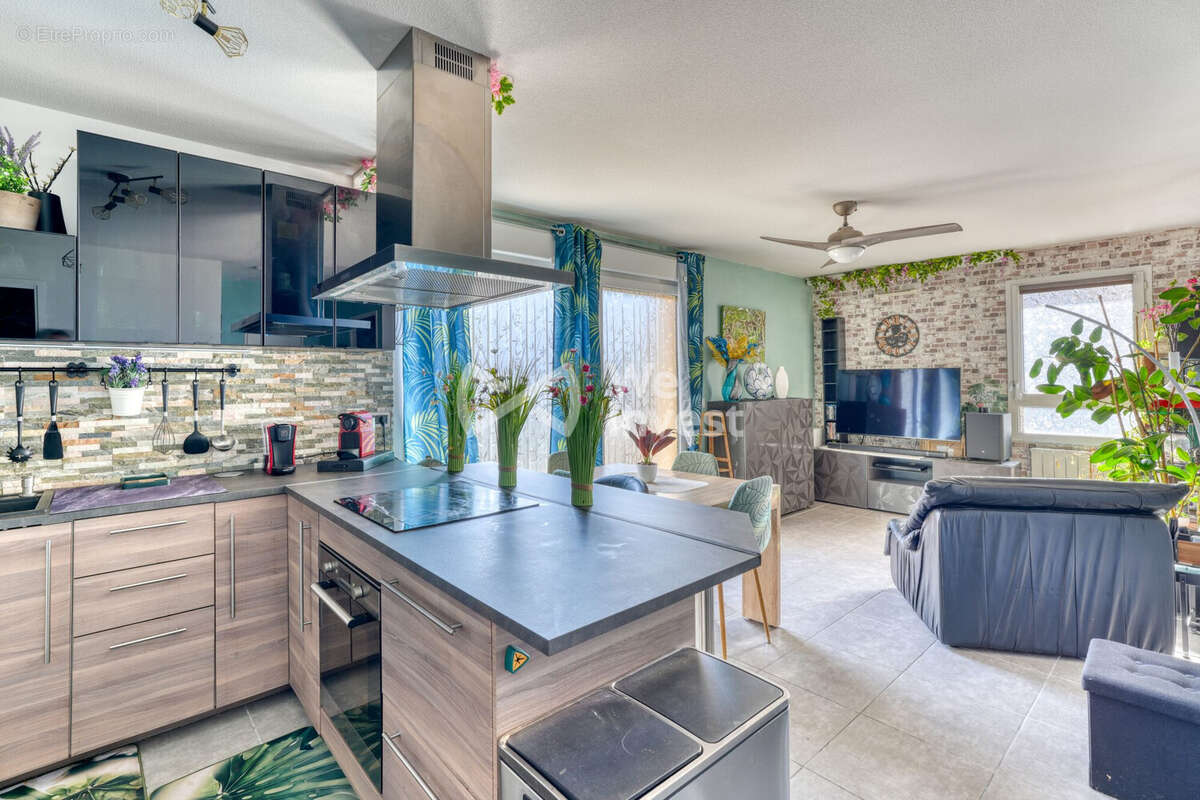 Appartement à SAINT-PRIEST