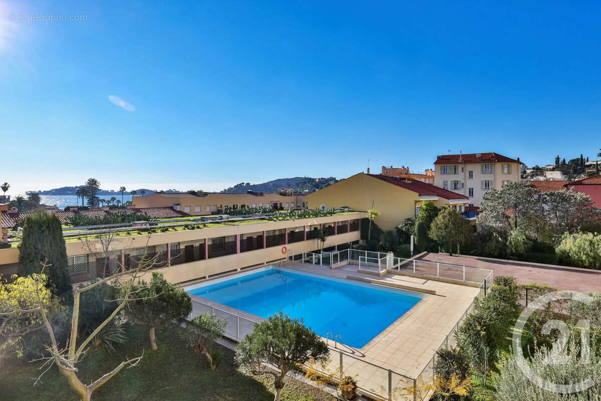 Appartement à BEAULIEU-SUR-MER