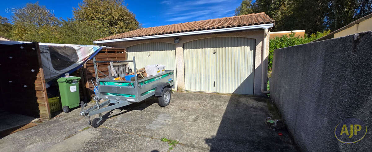 Maison à MARTIGNAS-SUR-JALLE
