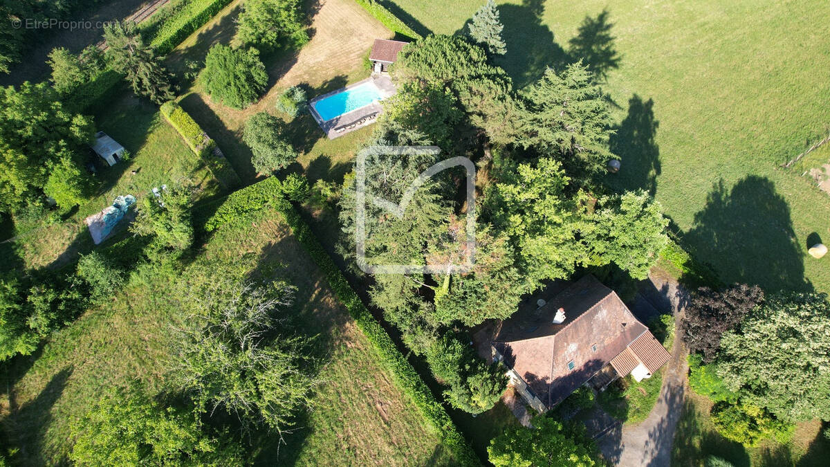 Maison à LE BUGUE