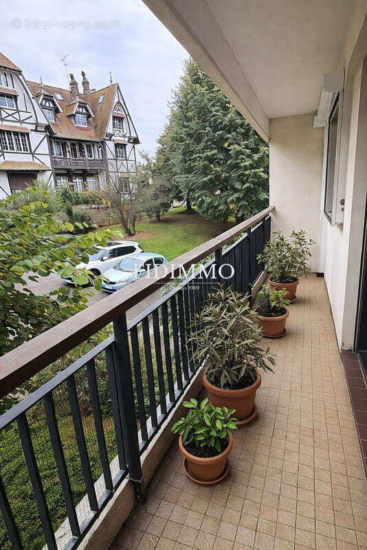 Appartement à CHENNEVIERES-SUR-MARNE