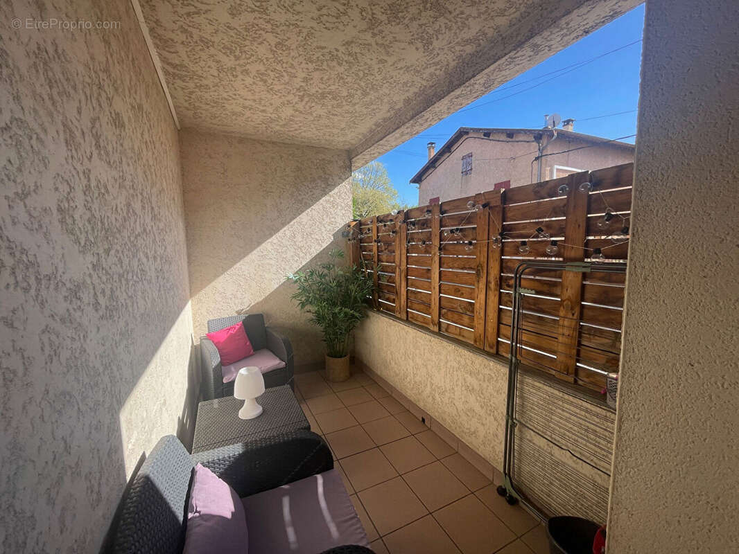 Appartement 32m² à janneyrias - photo 6