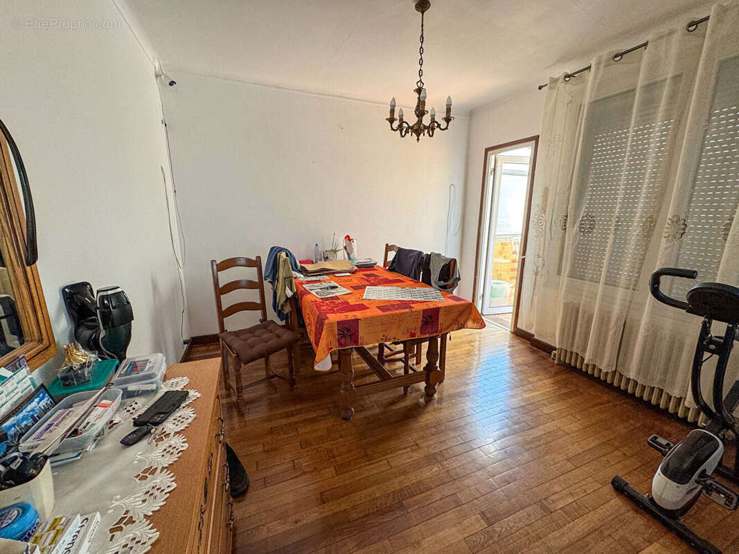 Maison Gagny 4 pièce(s) 87.08 m2 + Place de parking et garage - photo 5
