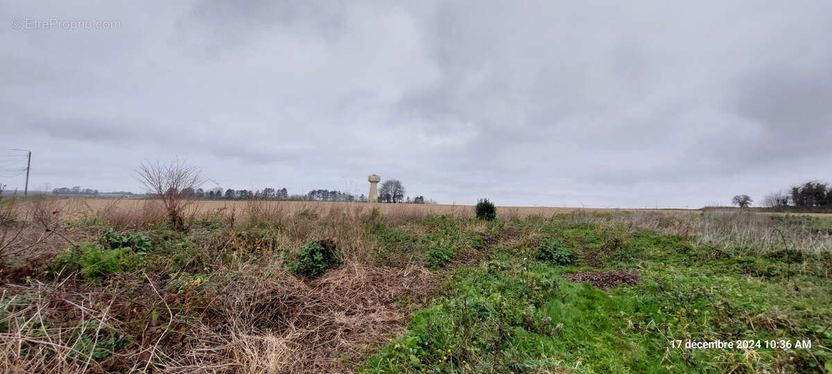 Terrain à GOUZEAUCOURT