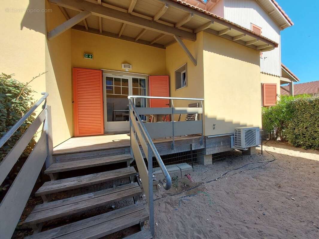 MARSEILLAN PLAGE - ROBINSON - PavillonT3 avec terrasse, clim, piscine, proche plage, bail commercial - photo 4