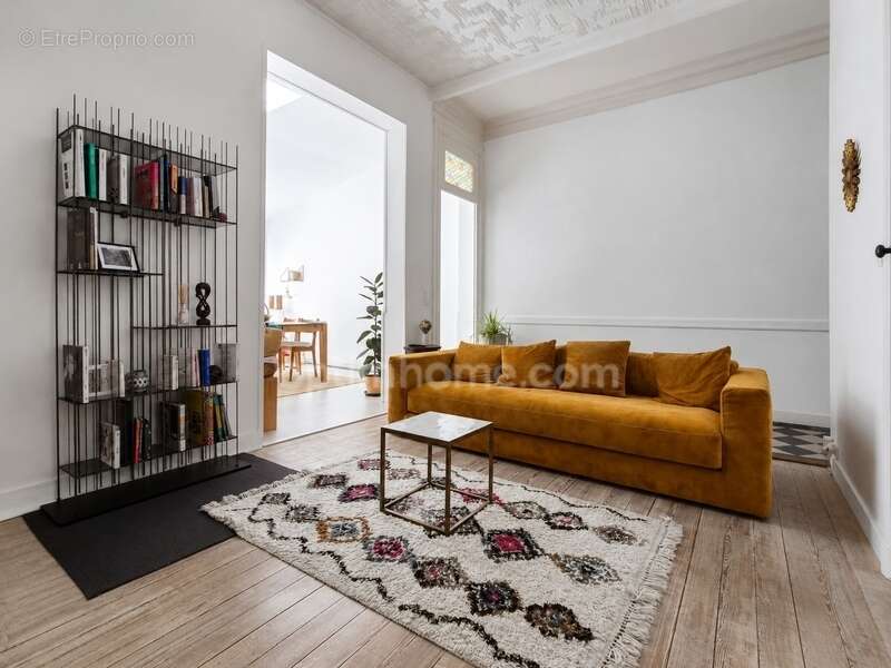 Bordeaux Saint-Jean / Nansouty – Appartement 3 pièces avec cour privative et sous-sol - photo 4