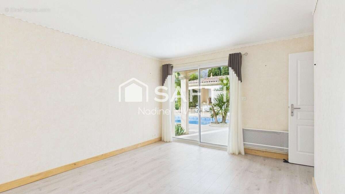 Photo 8 - Maison à ESNANDES