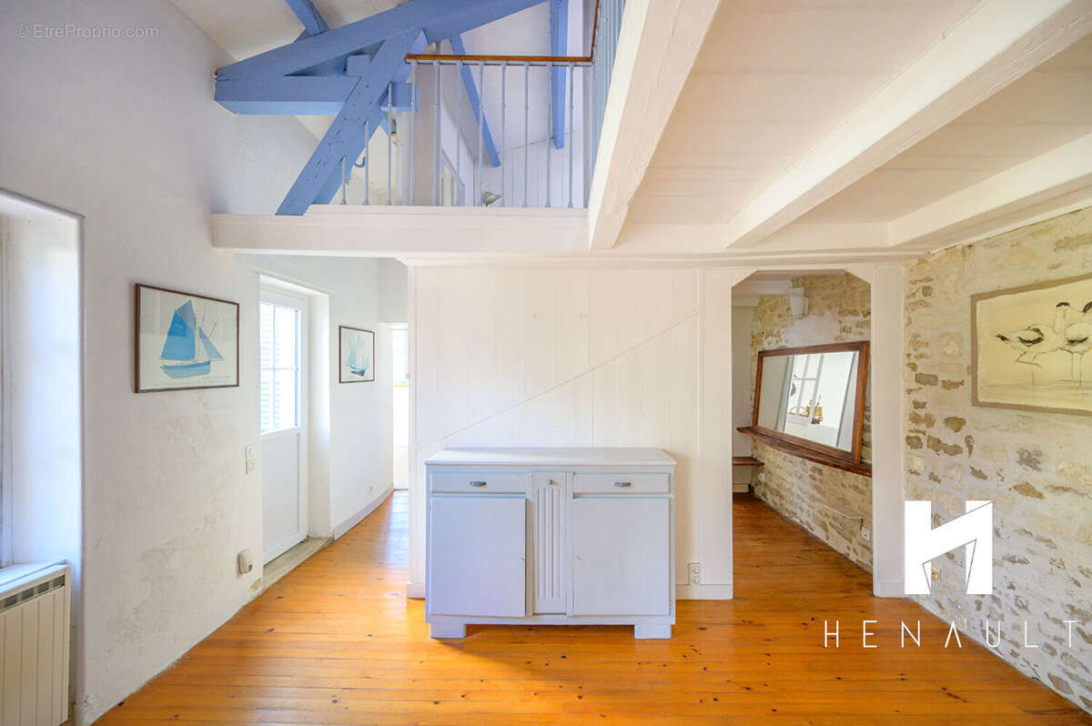 Maison à SAINT-MARTIN-DE-RE