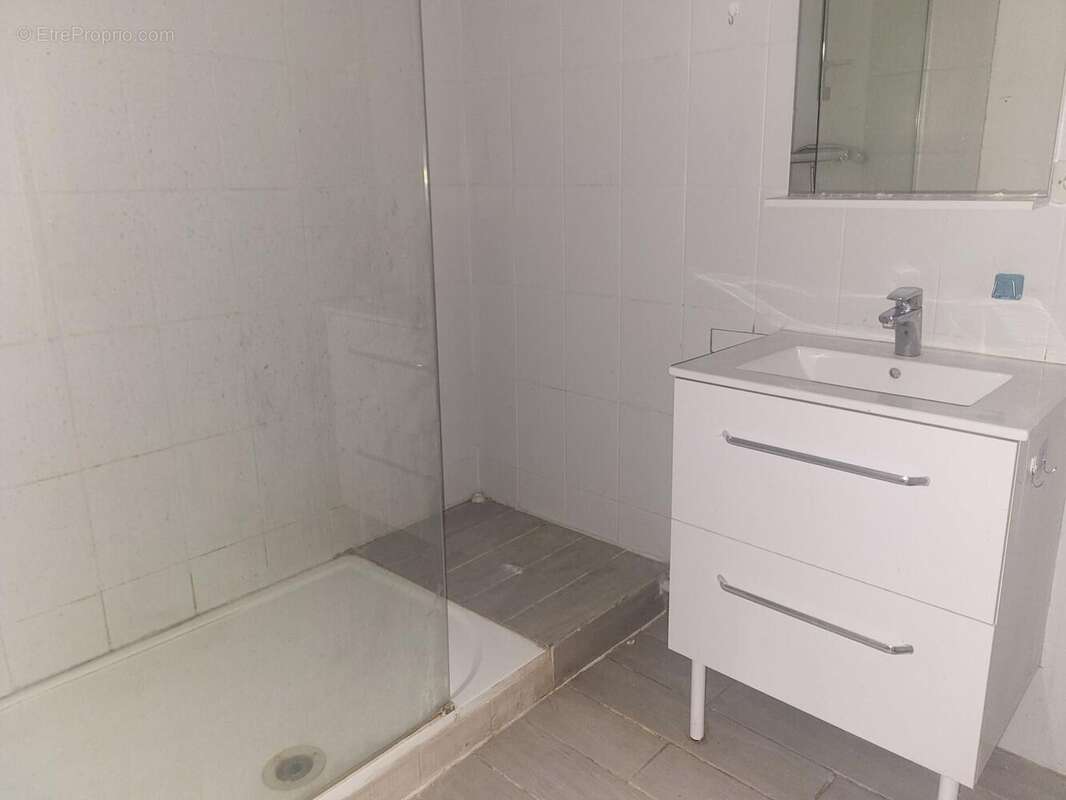 Appartement 92 m² à Creteil  - photo 4
