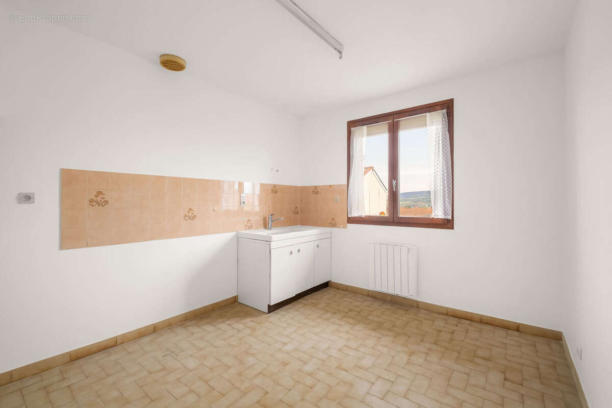 Photo 3 - Maison à COMMUNAY