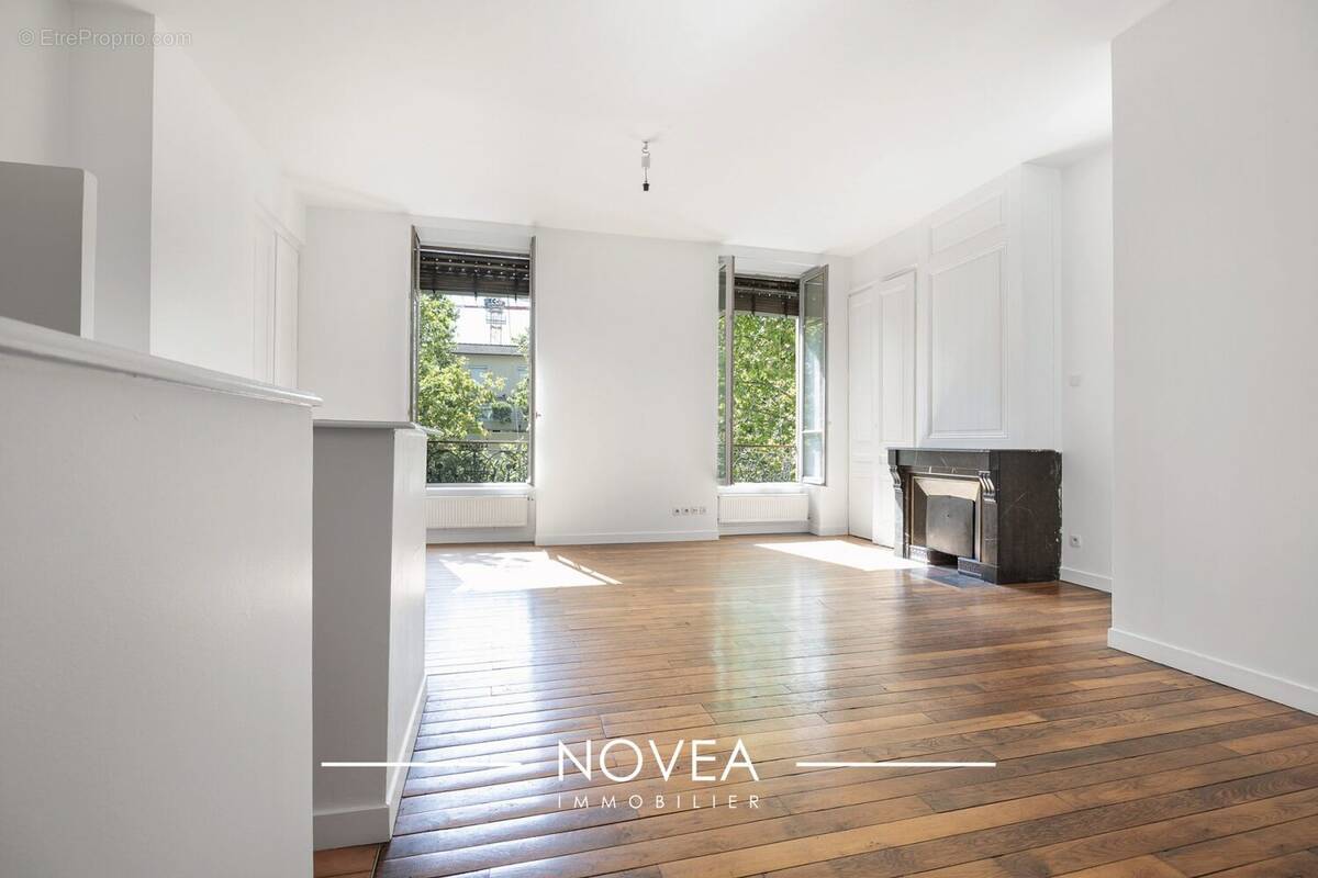 Appartement à LYON-2E