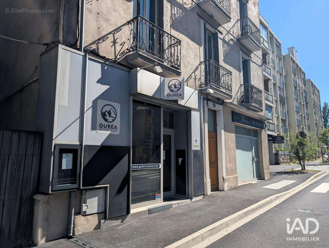 Commerce 32 m² à Fontaine  - photo 7