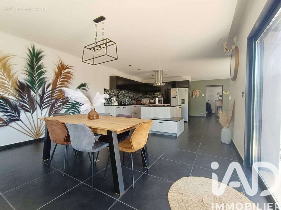 Photo 3 - Maison à SERVIAN