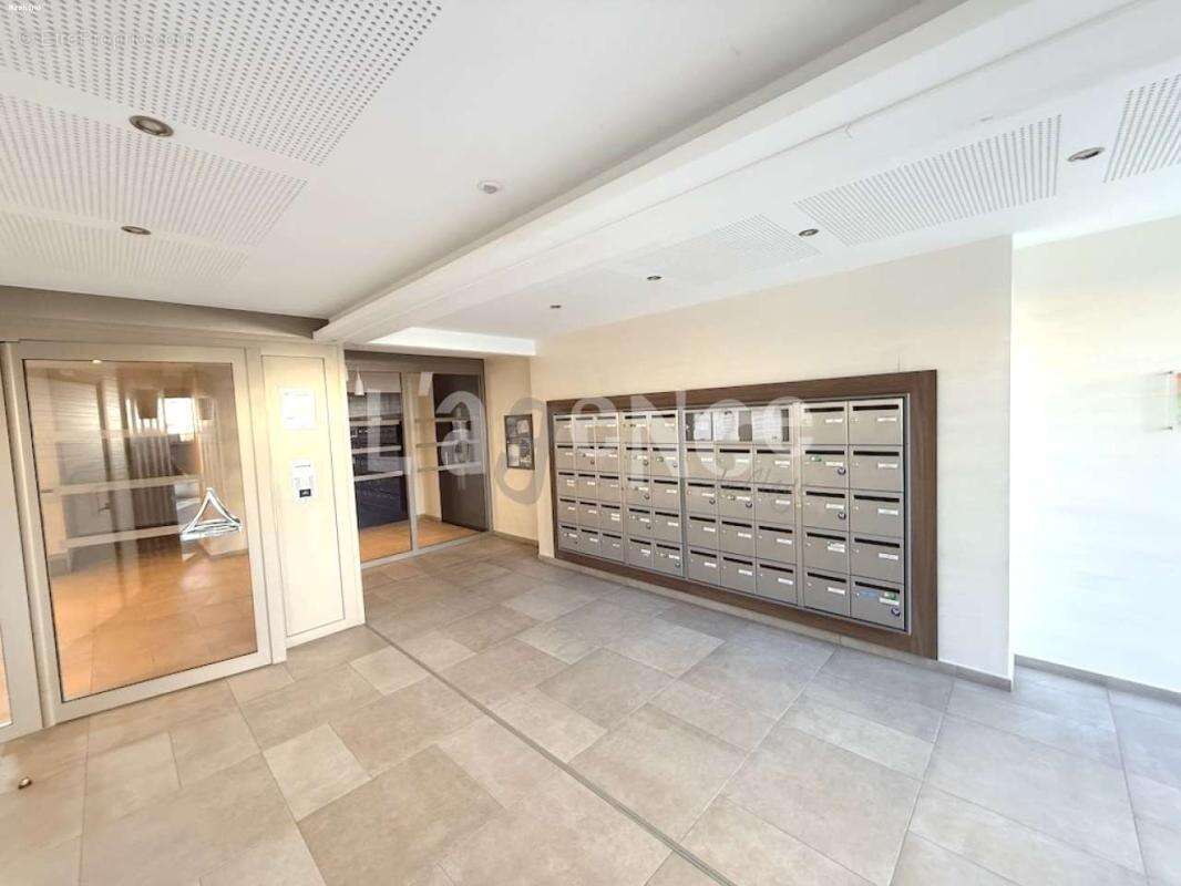 Appartement à CHARNY