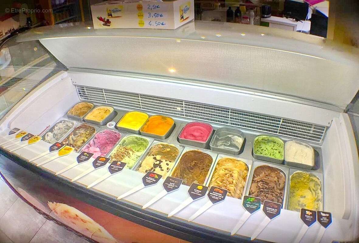 Photo 4 - Commerce à PEZENAS