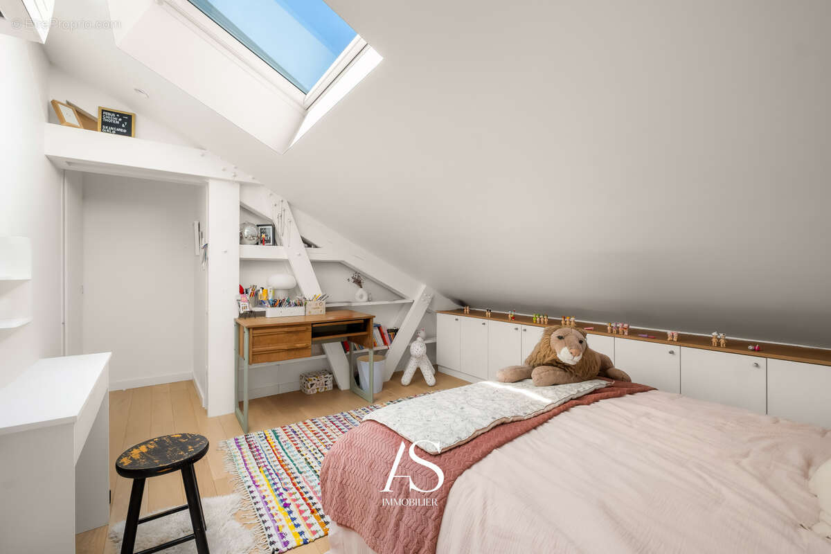Appartement à SAINT-CYR-AU-MONT-D'OR