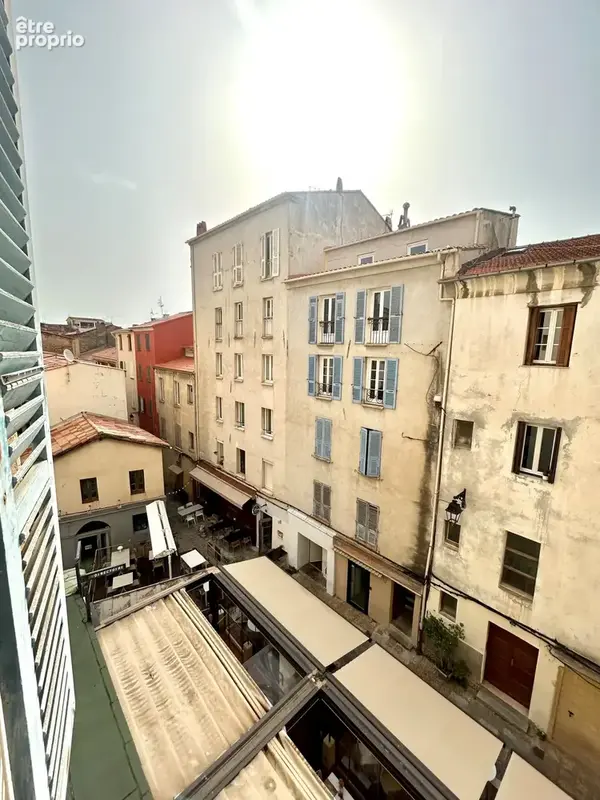 Vente studio en viager en plein centre ville d'ajaccio - photo 6