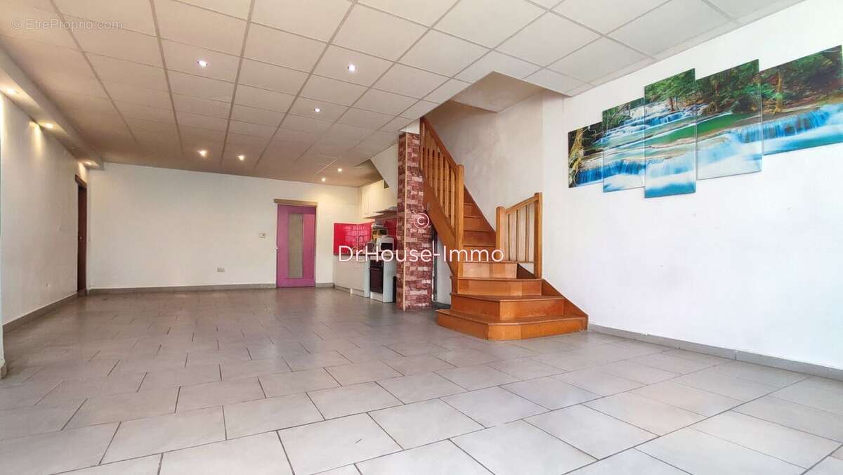 Maison à AVAILLES-LIMOUZINE