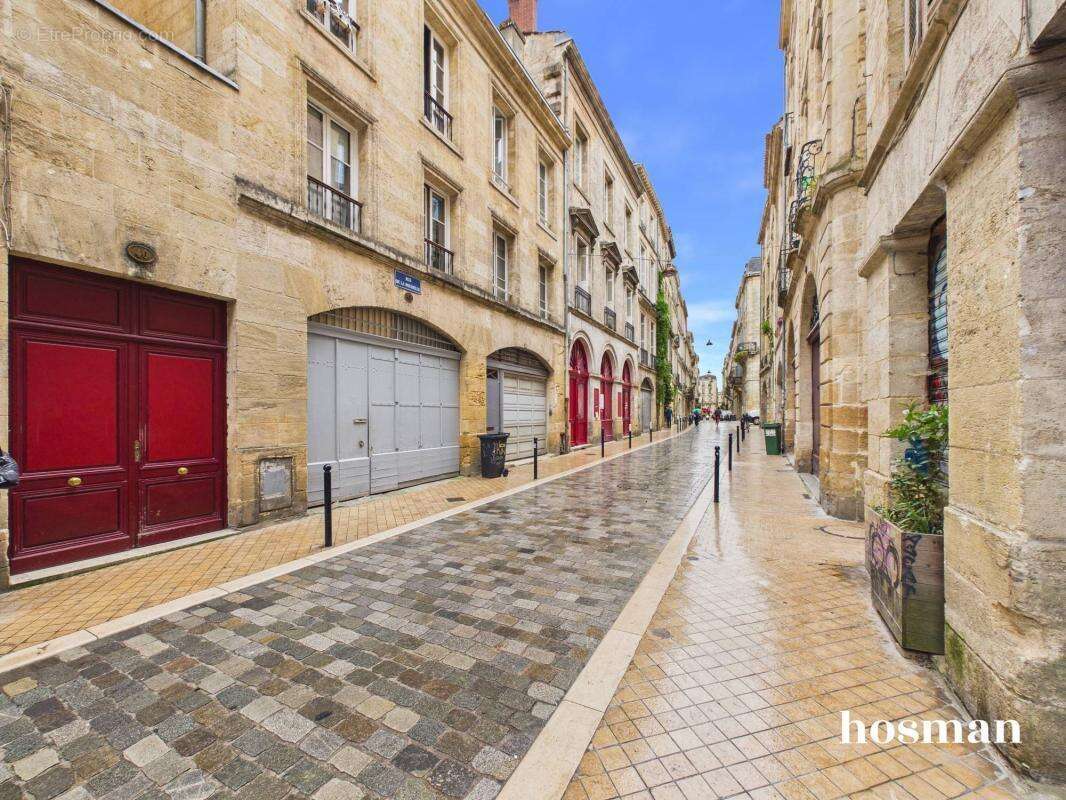 Appartement lumineux et sans vis-à-vis - 3 pièces - Dernier étage exposé sud - Rue de la Rousselle, Bordeaux - photo 10