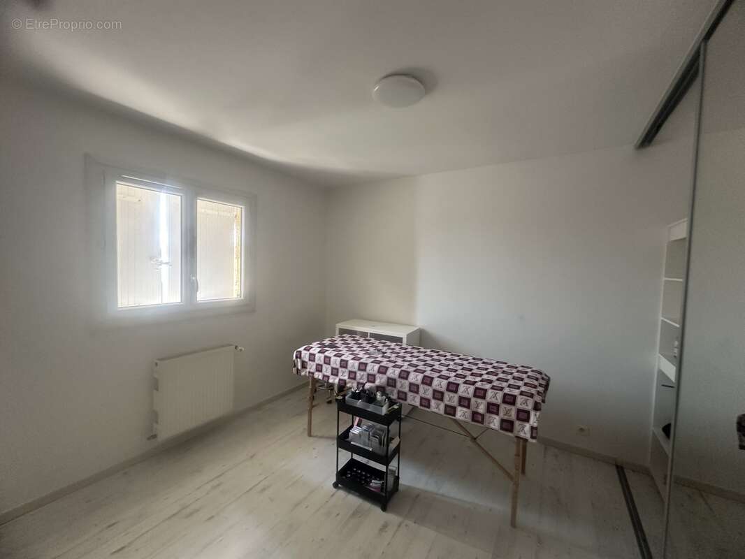 Maison à MONTALIEU-VERCIEU