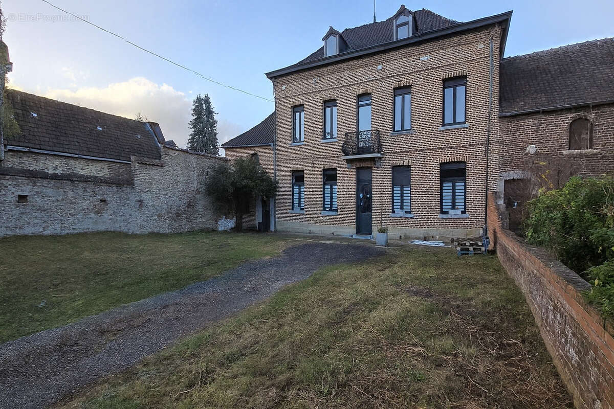 Maison à HERGNIES
