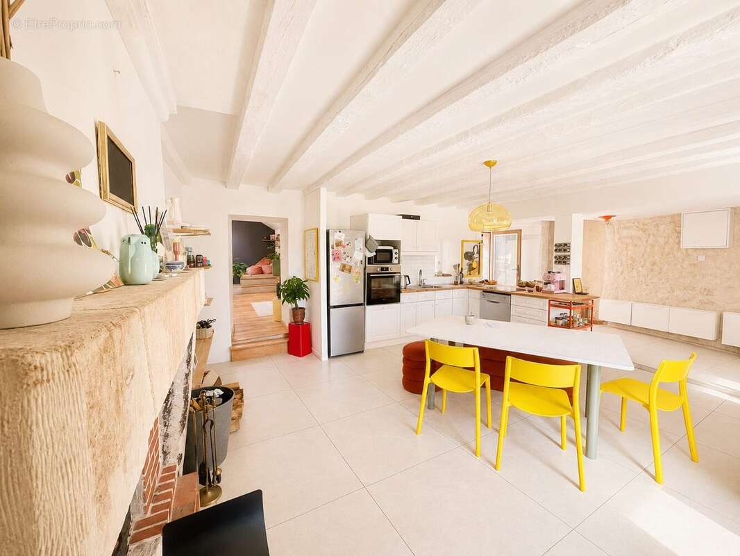 Maison 98 m² à Loches  - photo 2