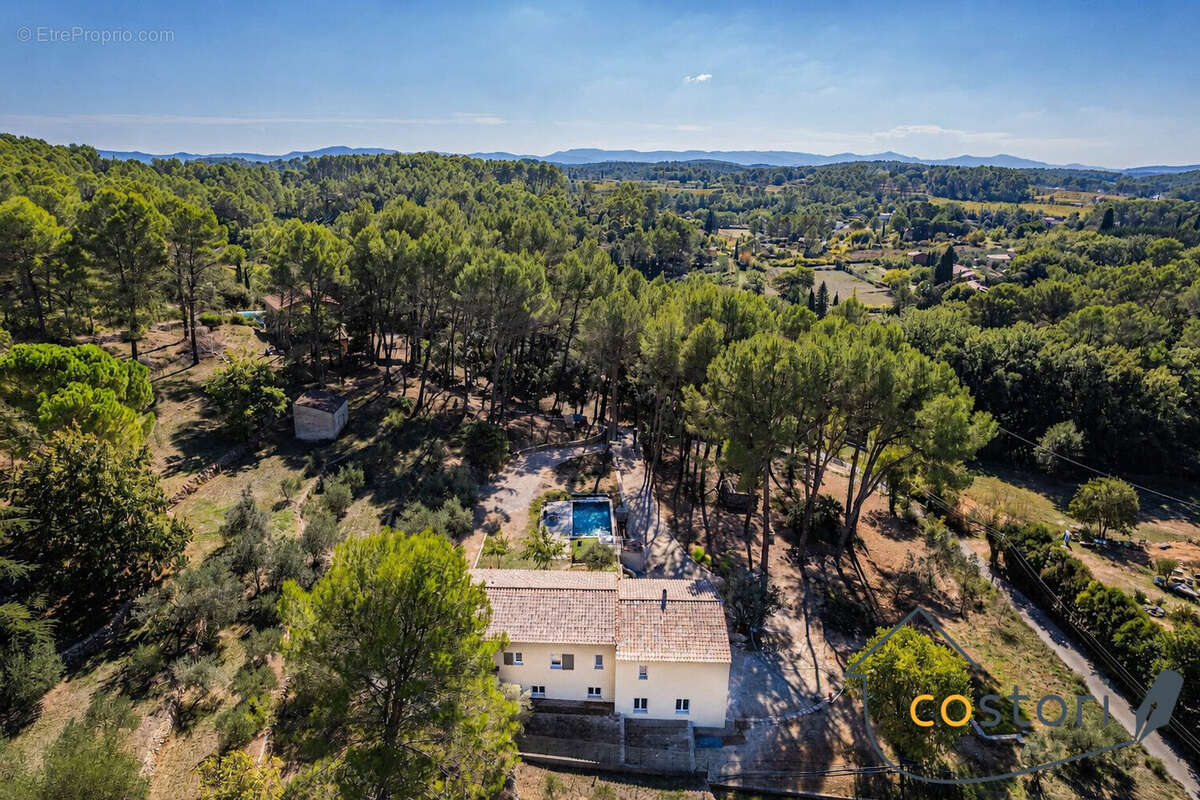 Maison 145 m² à Draguignan  - photo 2