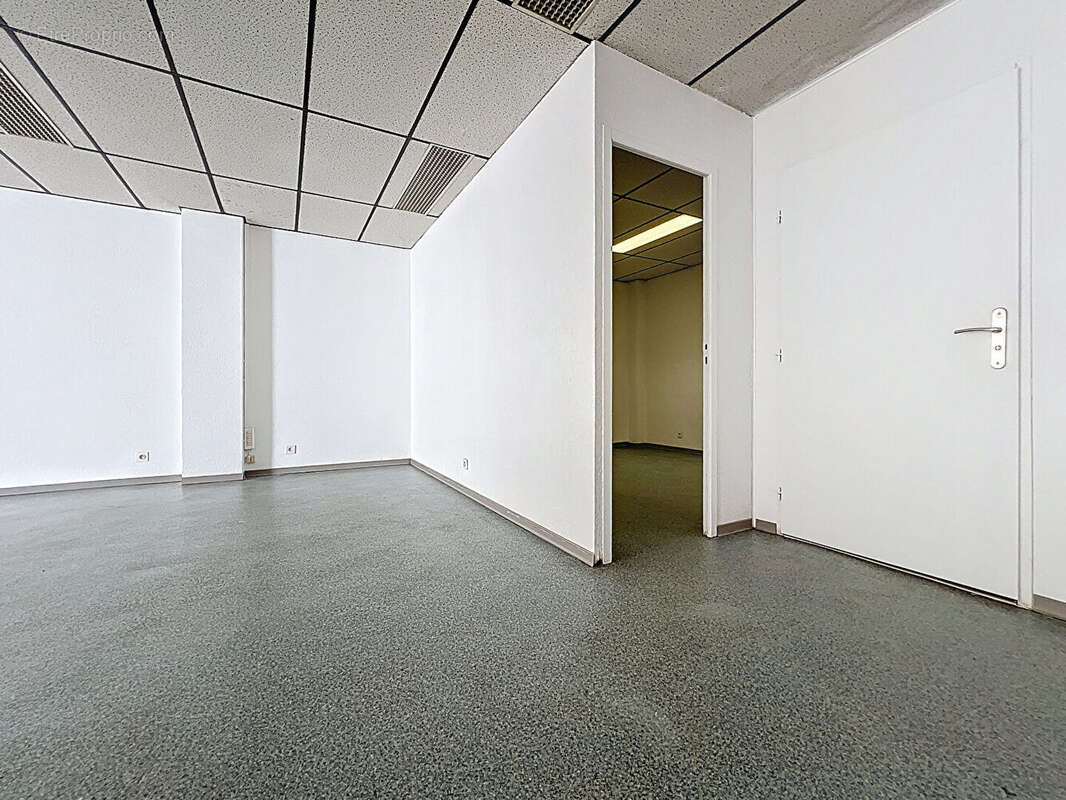 Commerce à AIX-EN-PROVENCE