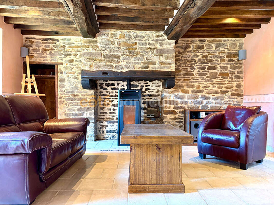 Charmante maison en pierre au coeur de Cerisy-la-Salle - photo 3