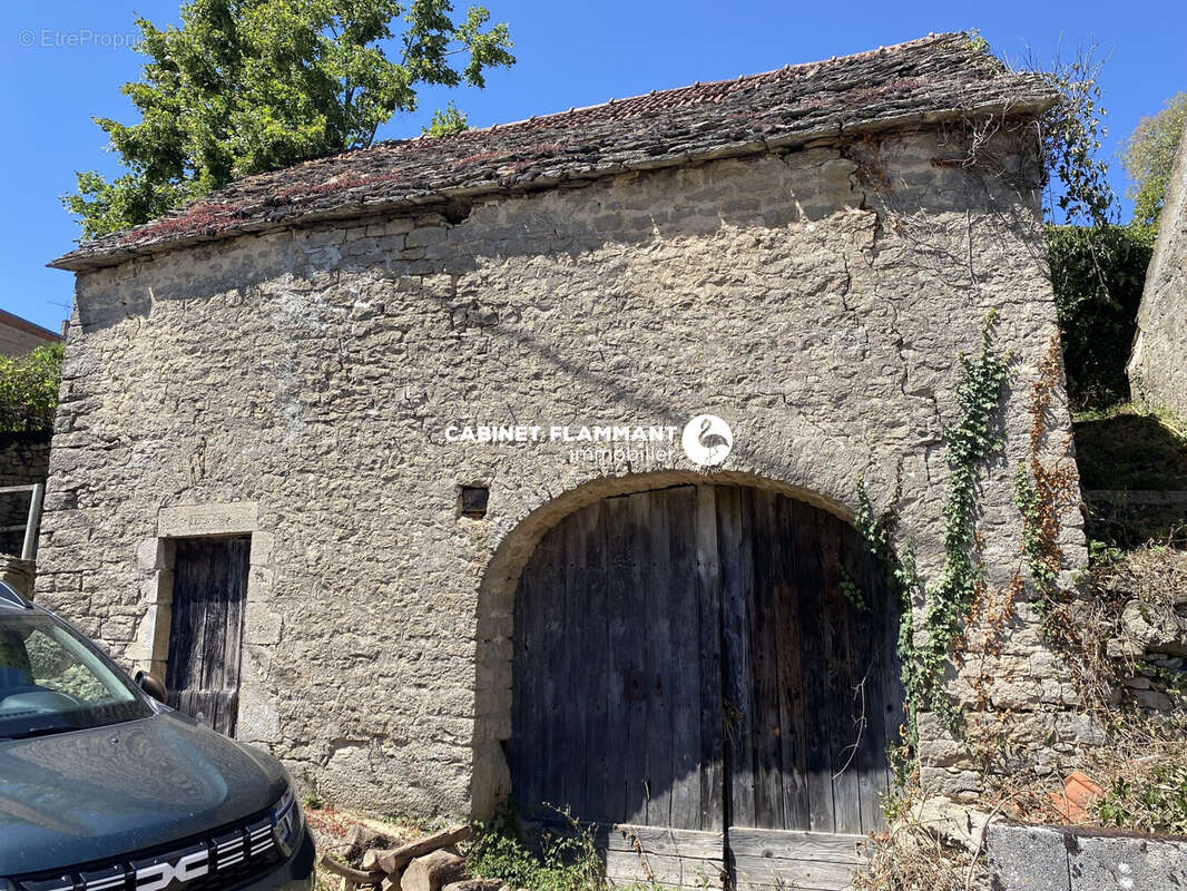 Maison 80 m² à Bussy-Le-Grand  - photo 4