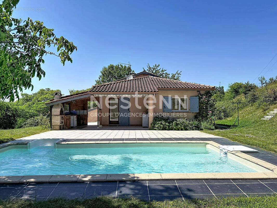Maison à PAVIE