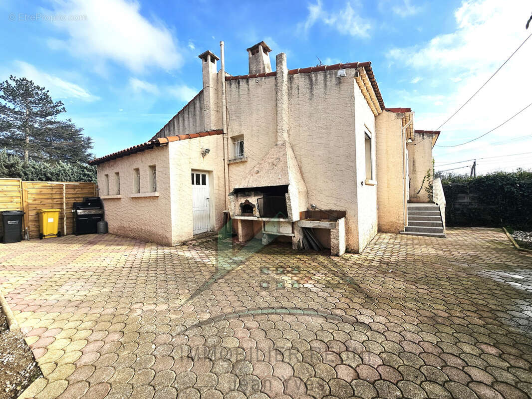 Maison à SAUSSET-LES-PINS