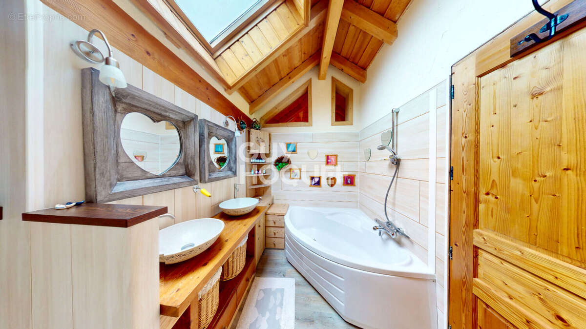 Maison à SAINT-EUSTACHE