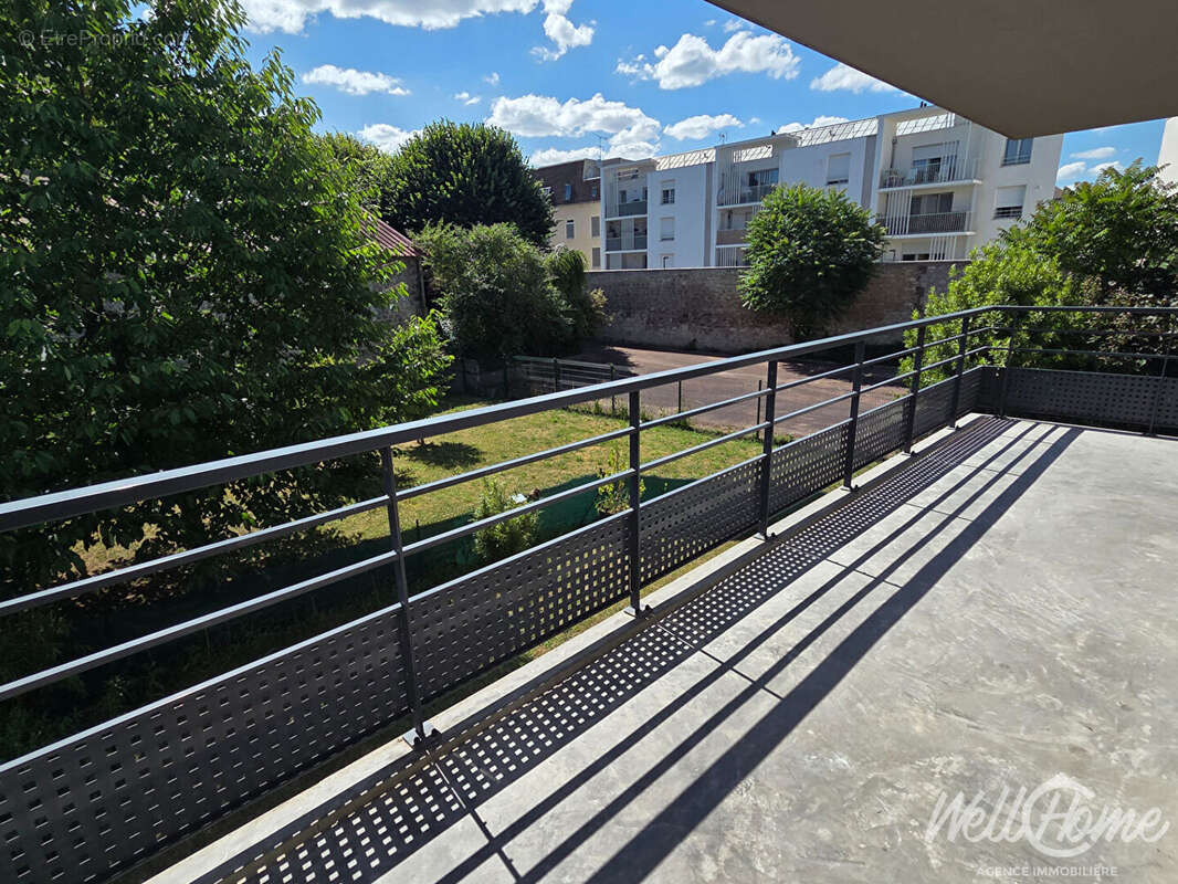 Appartement à SAINT-OUEN-L'AUMONE