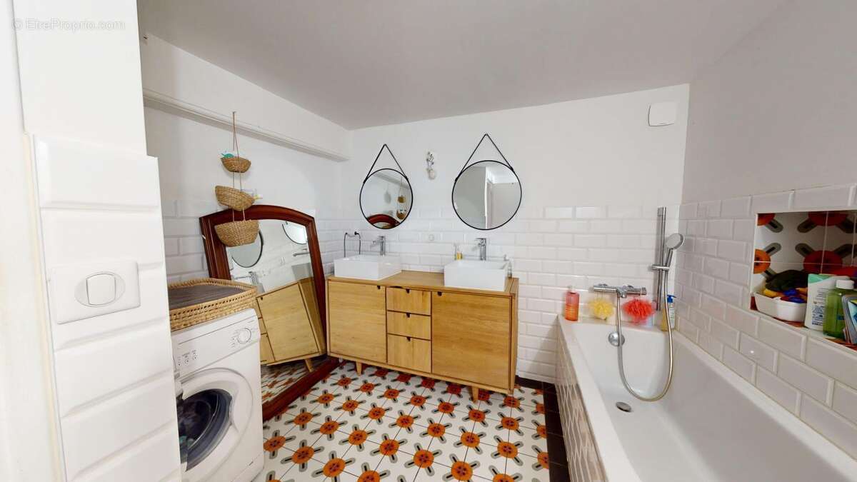 Appartement à LYON-4E