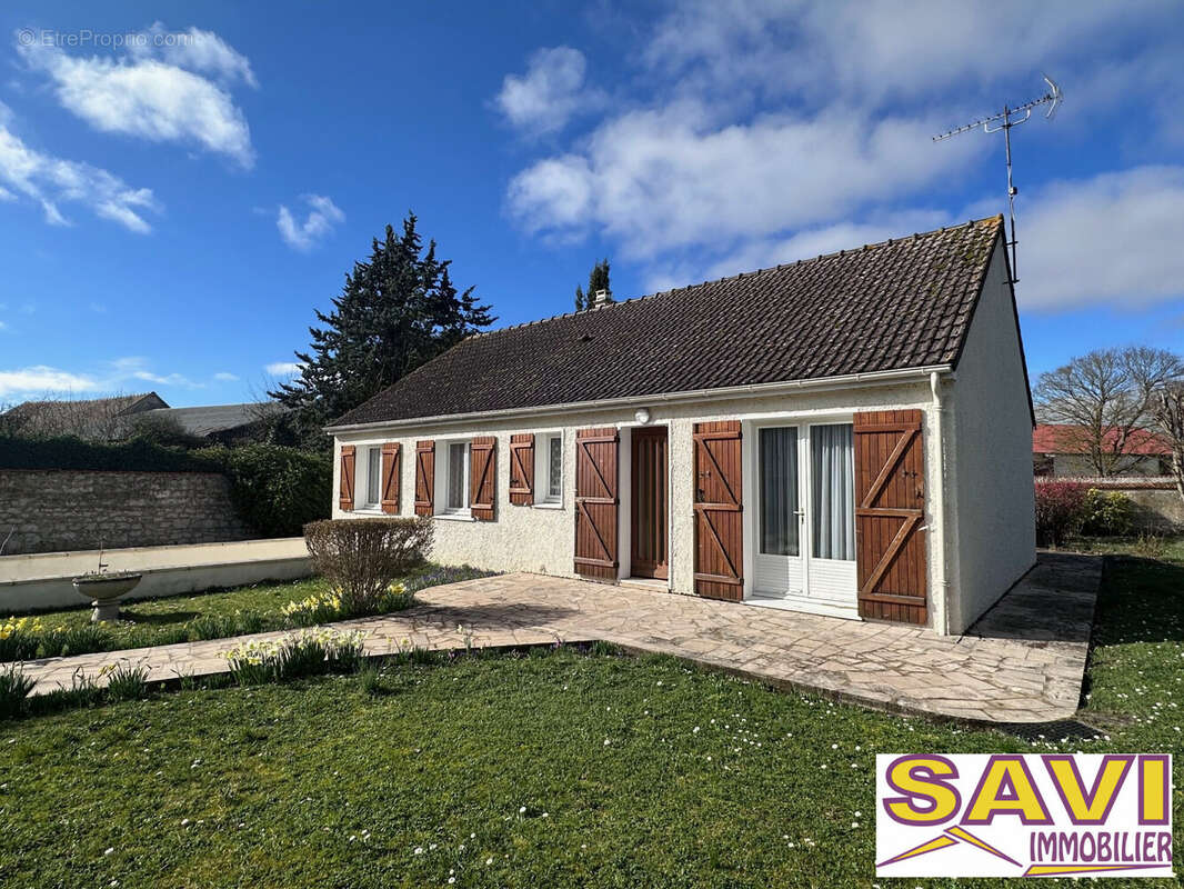 Maison à SCEAUX-DU-GATINAIS