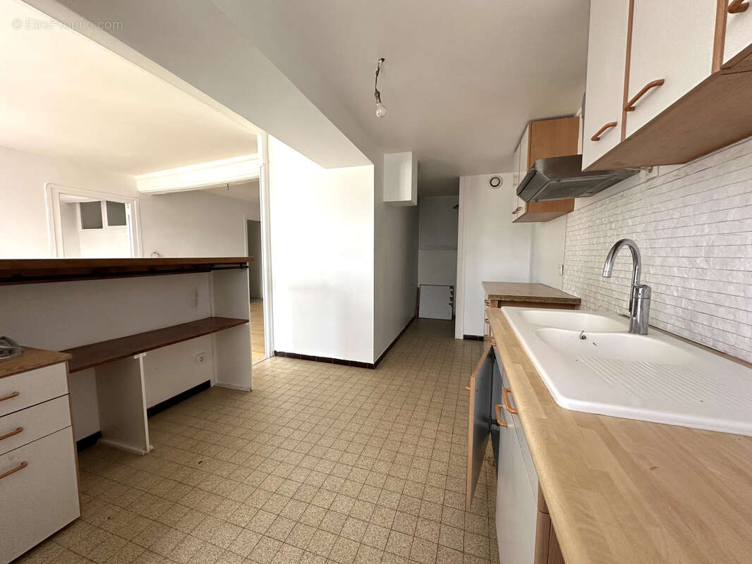 Appartement à THURINS