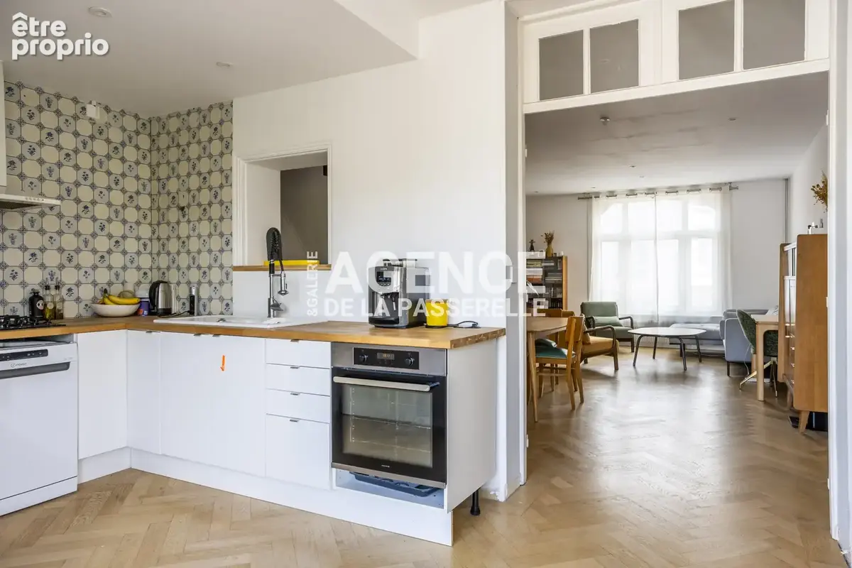 Maison et appartement annexe avec garage à Lille - photo 4
