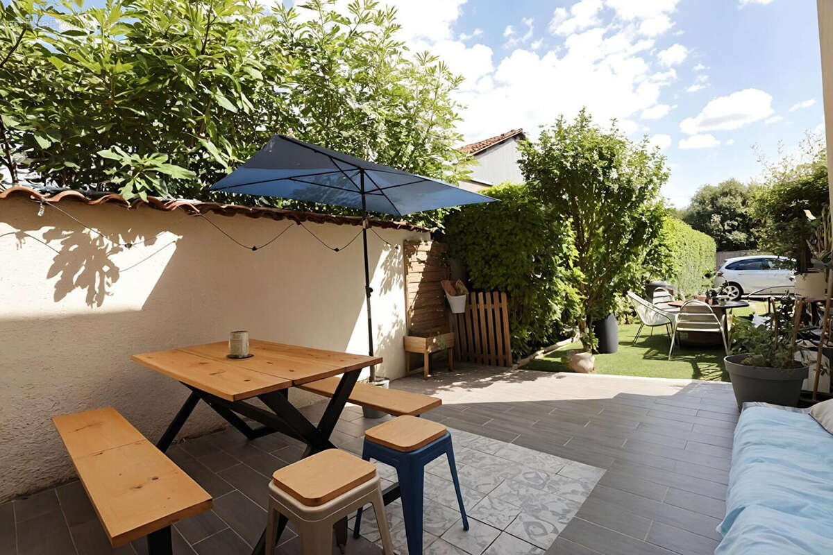 Maison à SAINT-PRIEST