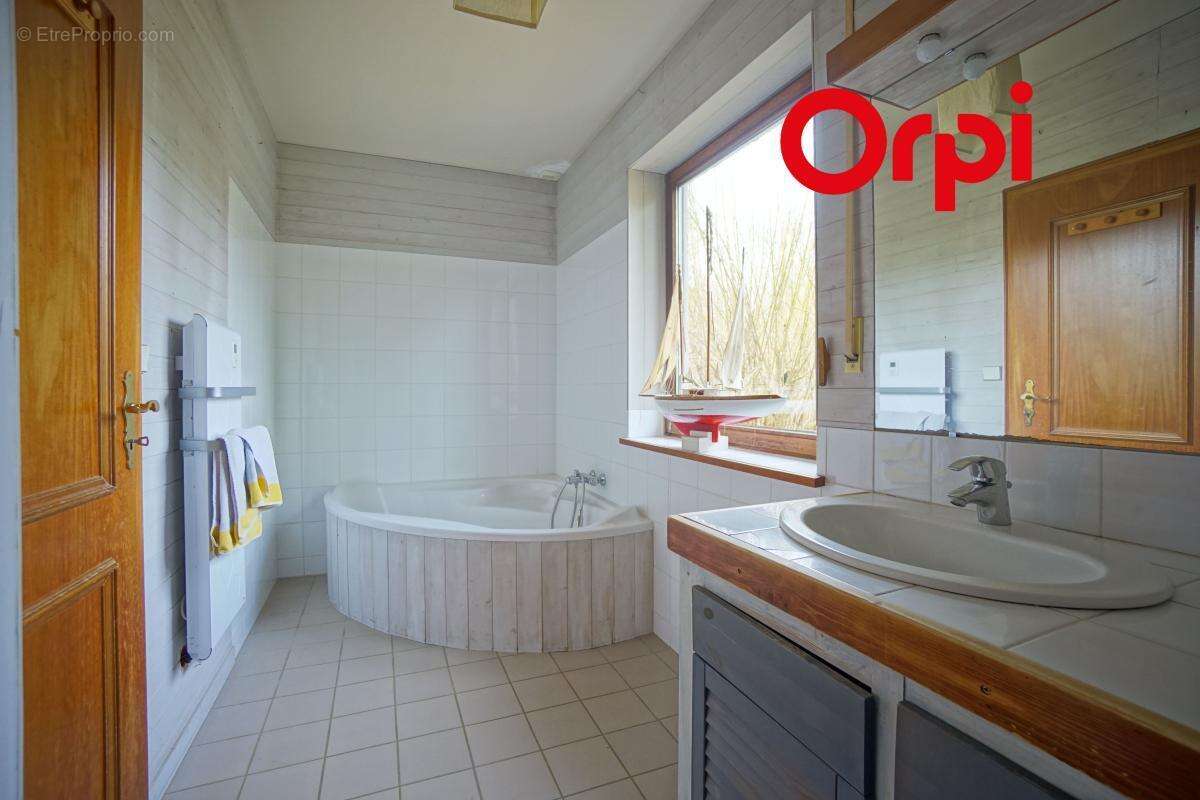 Maison 5 pièces 110 m² proche de BERNAY - photo 10