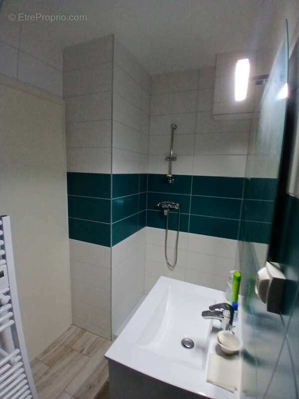 Bel appartement f1 - photo 5