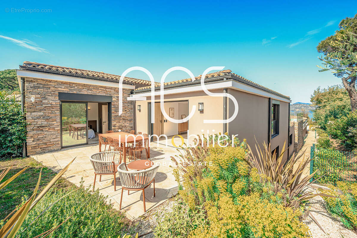 Vente Villa 7 pièces Gassin - 5 min St Tropez et plages à pied - photo 2