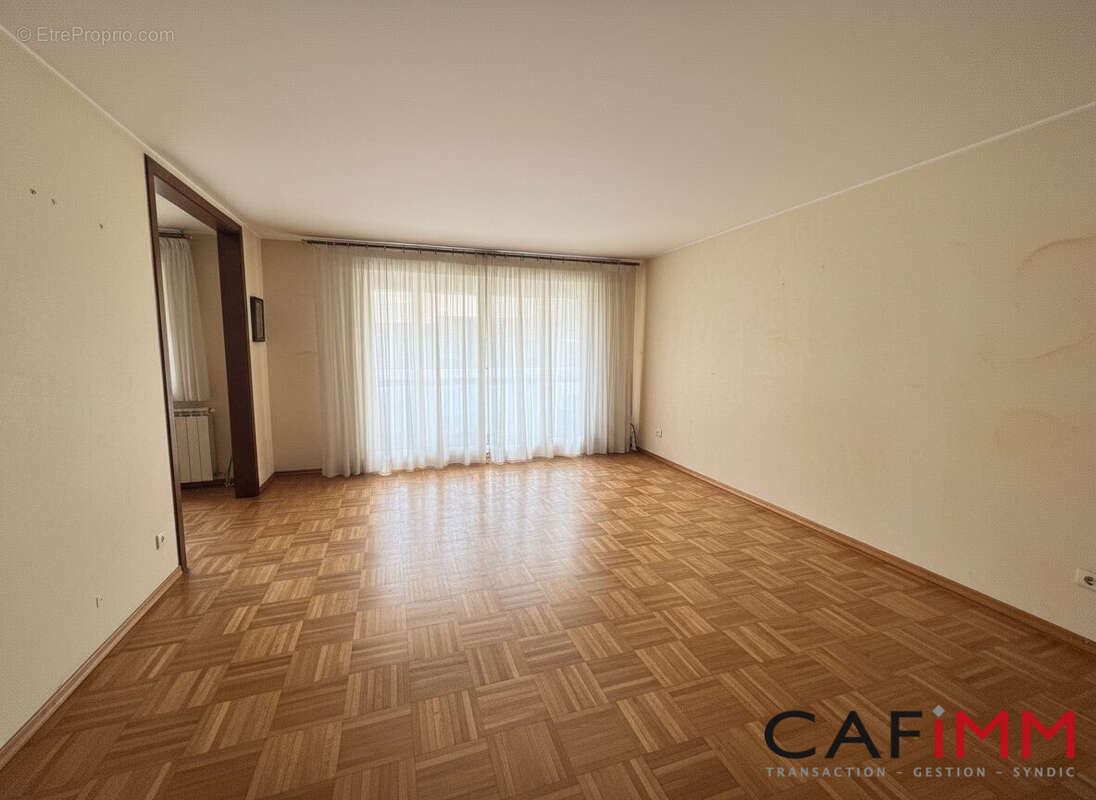 Appartement à LYON-3E