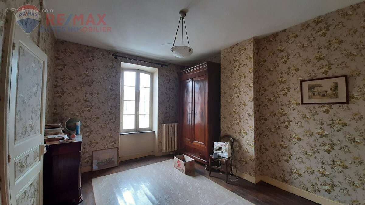 Maison à PEYRIAC-MINERVOIS