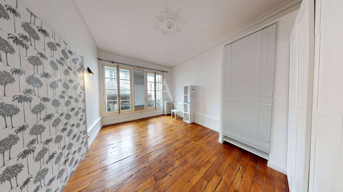 Appartement de caractère avec terrasse en plein coeur de Poitiers - photo 4