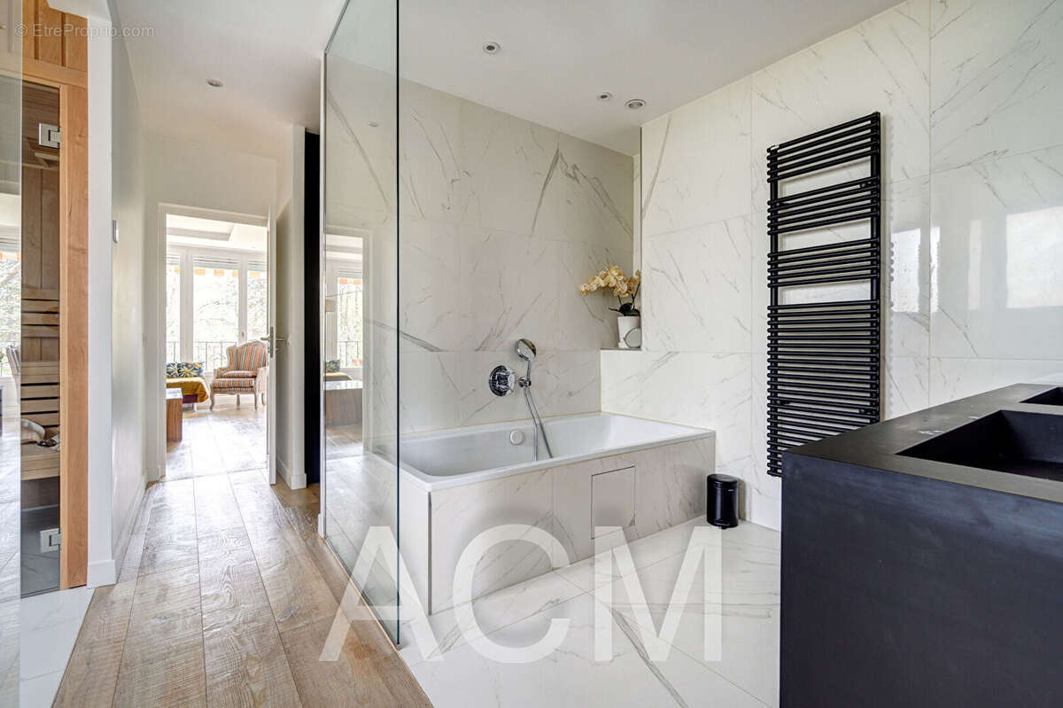 Appartement à MAISONS-LAFFITTE