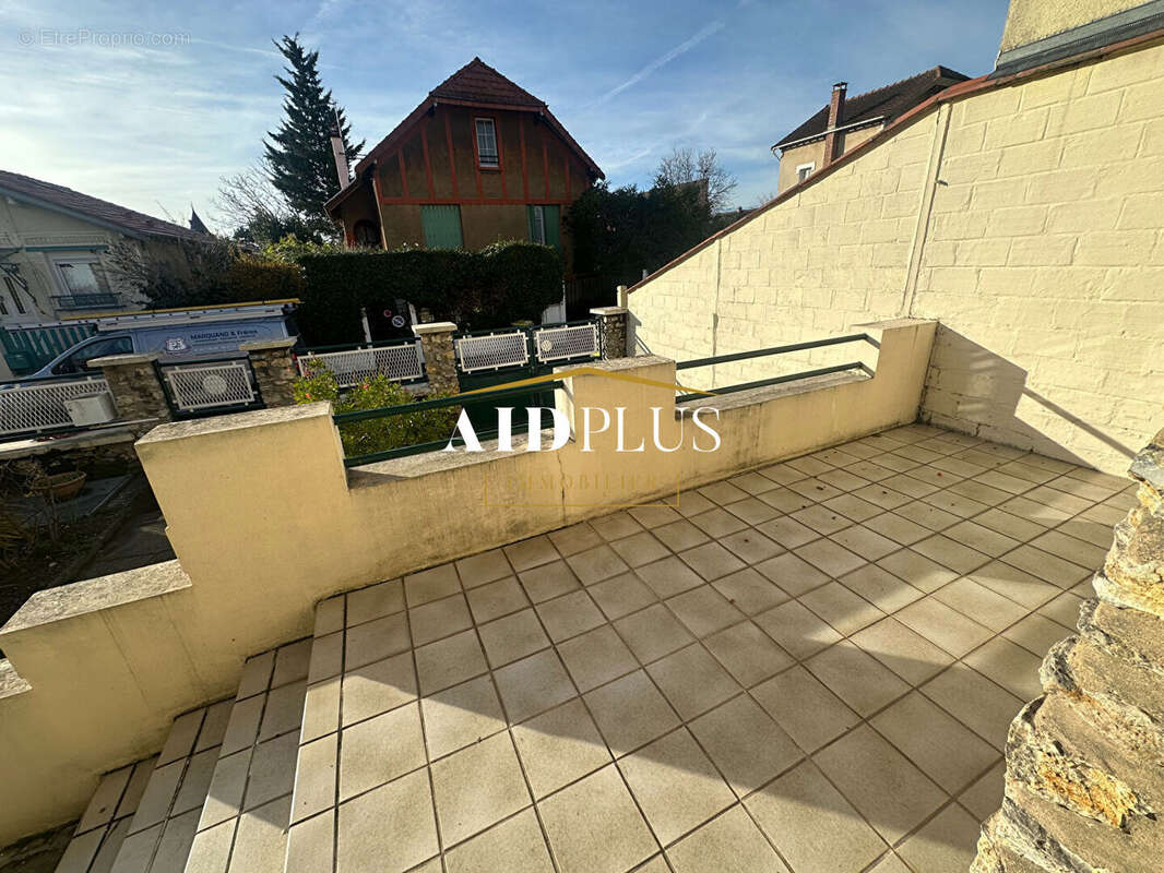 Maison à SAINT-PRIX