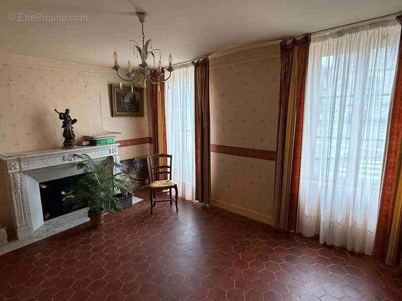 Maison à GRISY-LES-PLATRES