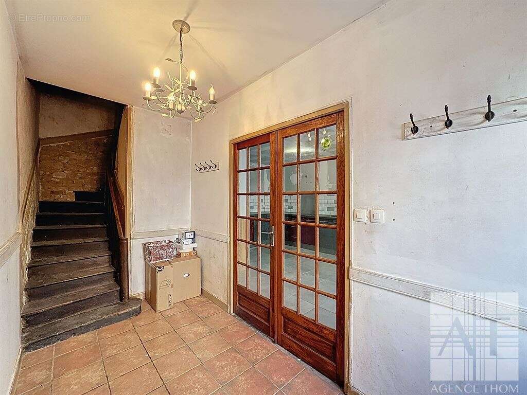 Maison à SAINT-HILAIRE-DU-MAINE