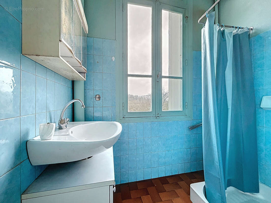 Maison à BRIGNAC-LA-PLAINE